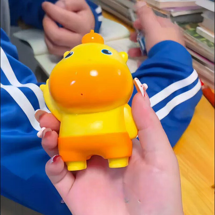 Capybara Water Gun