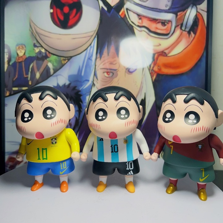 Shinchan Football Figure