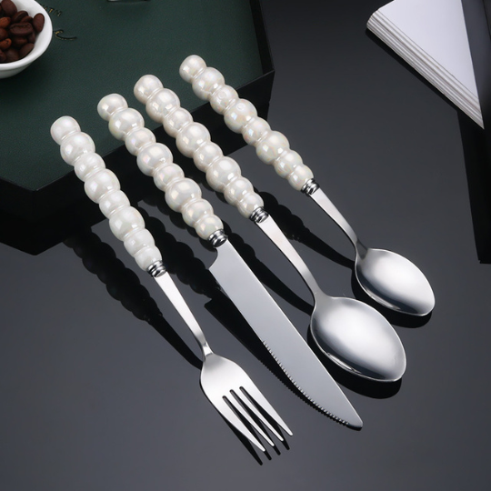 Ivory Pearl Spoon Set
