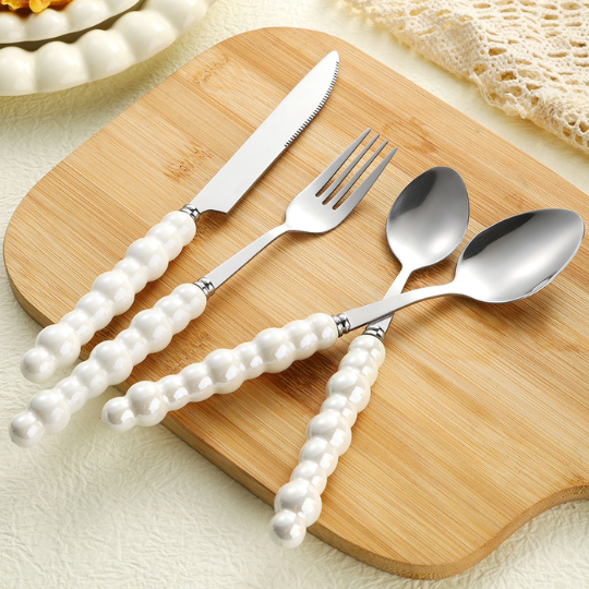 Ivory Pearl Spoon Set