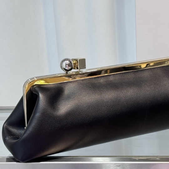 Retro Frame Clutch Bag